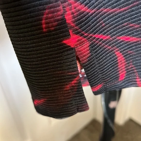 Top - Picture 5 of 5